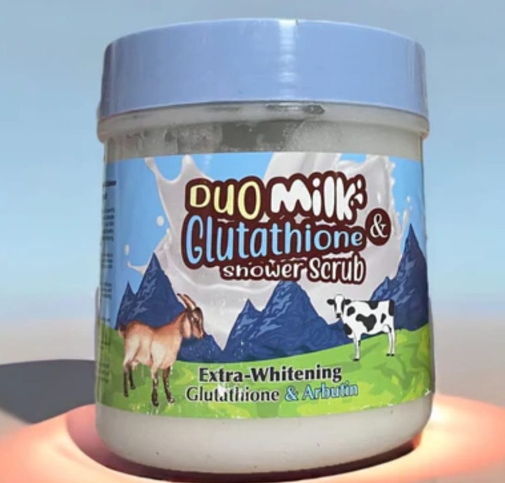 RD Duo Milk And Glutathione  Shower Scrub Extra Whitening