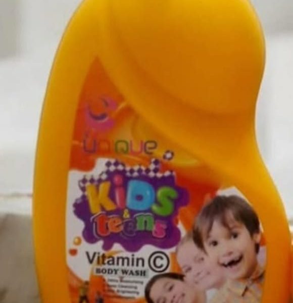 Unique Kids And Teens Vitamin C Brightening Shower Gel 1000ml