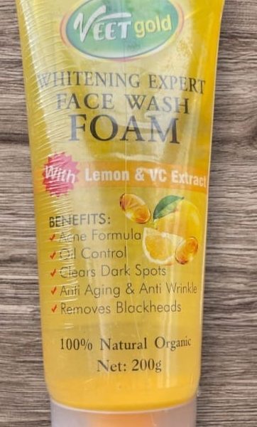 Veetgold Lemon and VC Whitening Face Wash 200ml