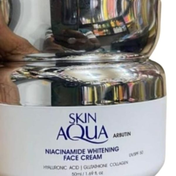 Skin Aqua Arbutin Niacinamide Whitening Face Cream