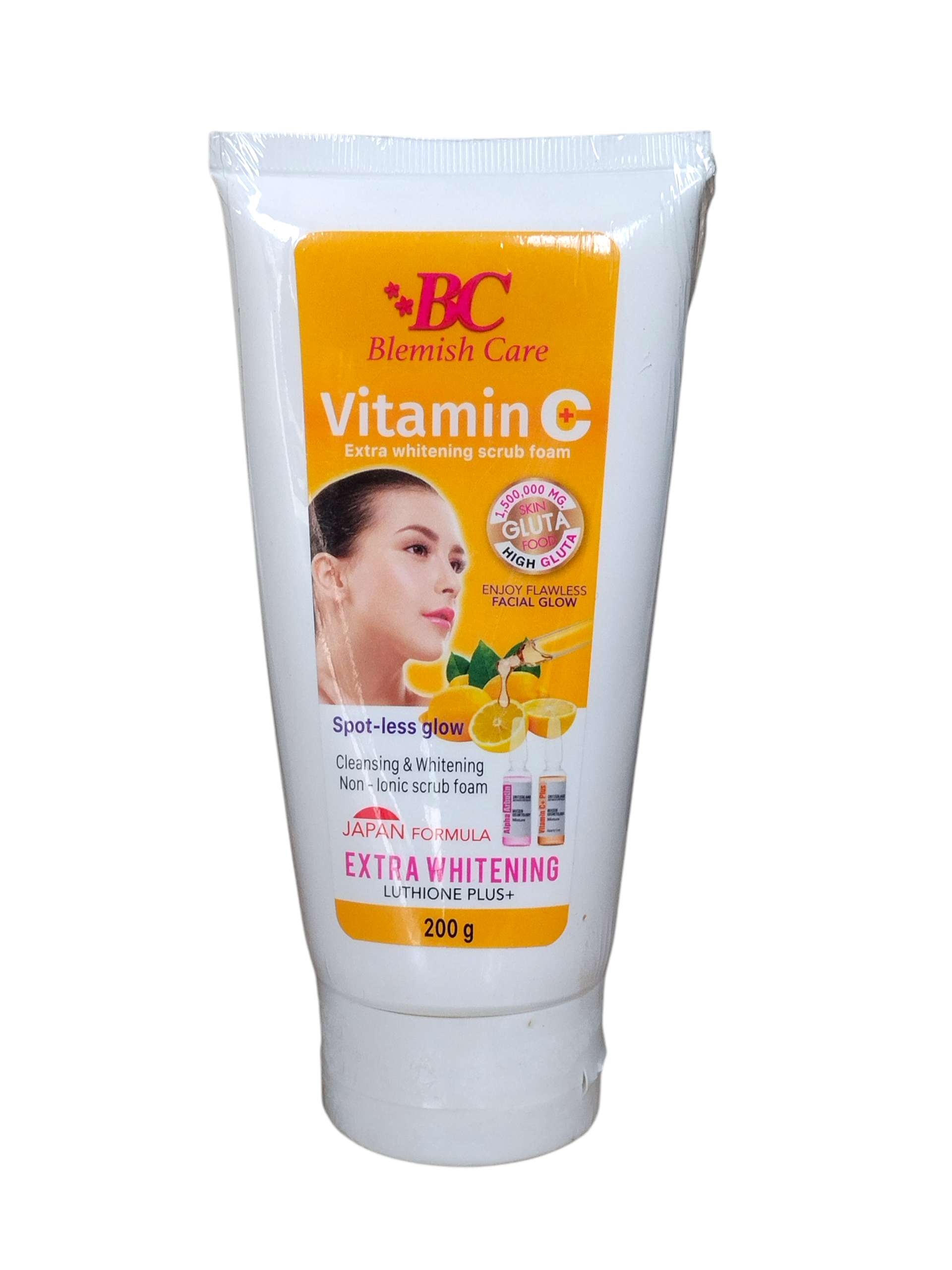 Blemish Care Vitamin C Spot - less Glow Whitening Scrub Foam 200ml